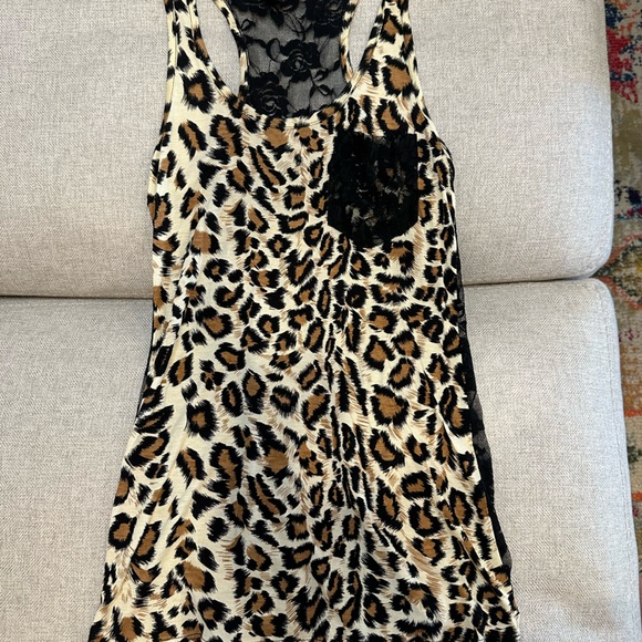 Leopard print top with lace. It is in good condition and very comfortable. - Picture 1 of 3